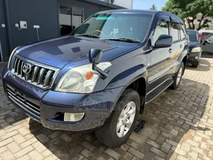 Toyota Land Cruiser Prado 3.4 5dr 2006 Blue