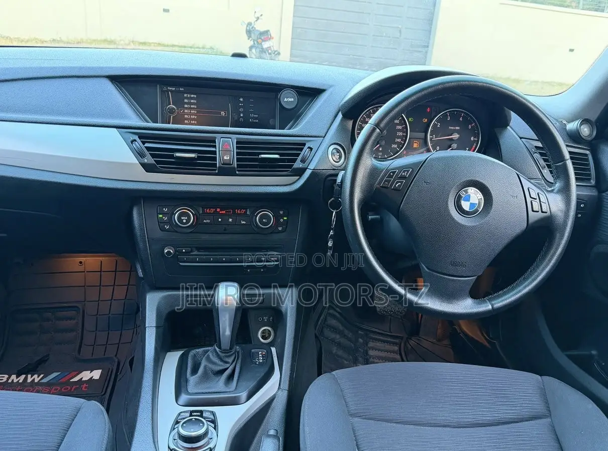 BMW X1 2011 Black