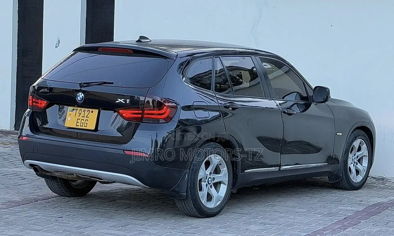 BMW X1 2011 Black