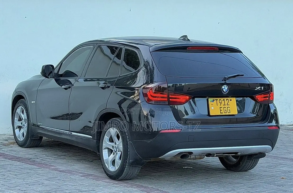 BMW X1 2011 Black