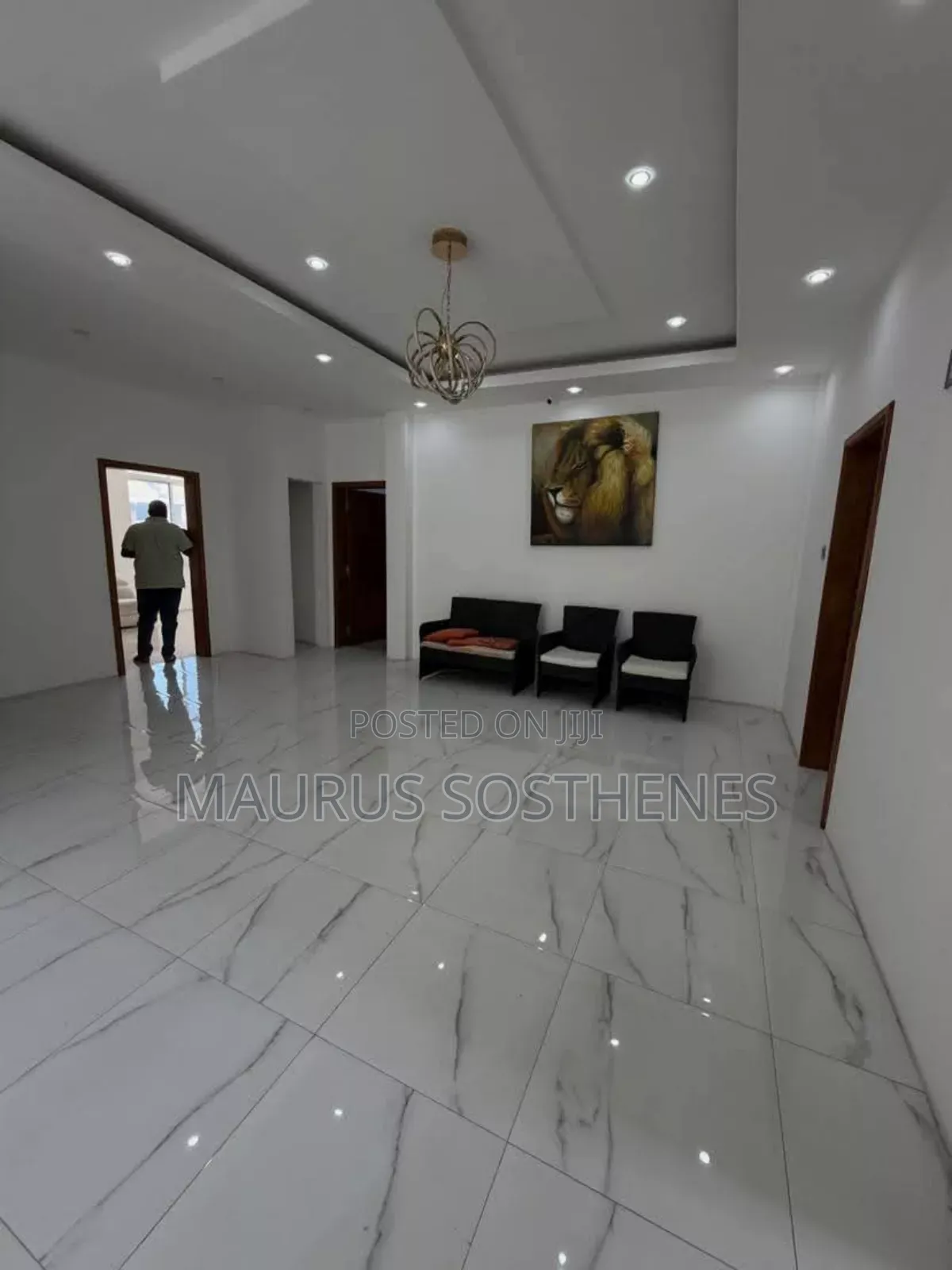 6bdrm Mansion in Ada Estate for rent