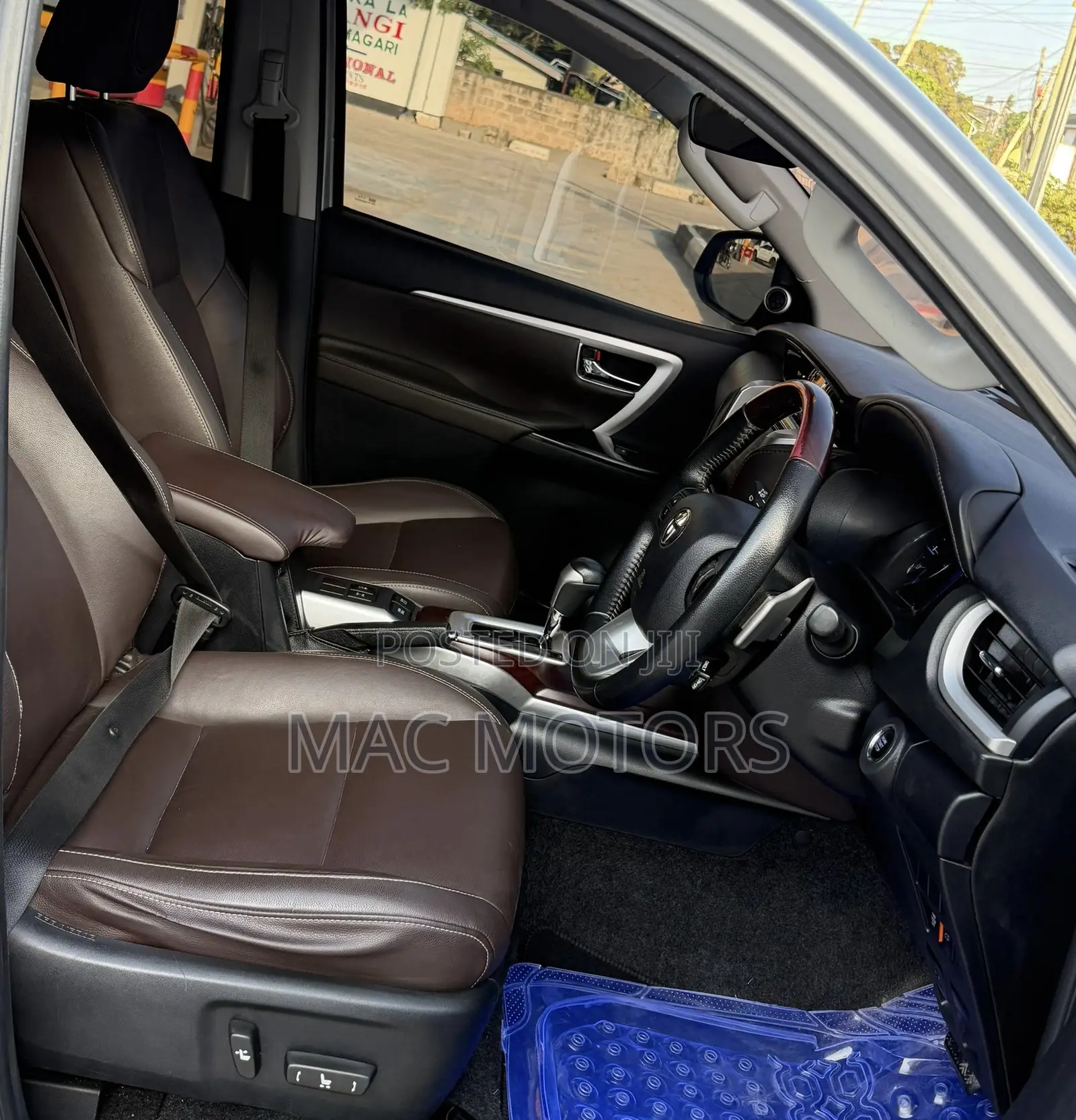 Toyota Fortuner 2.8 D AWD 2018 Silver