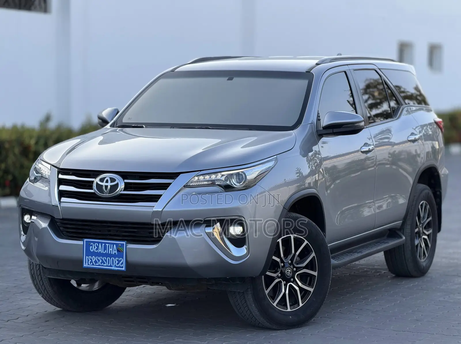 Toyota Fortuner 2.8 D AWD 2018 Silver