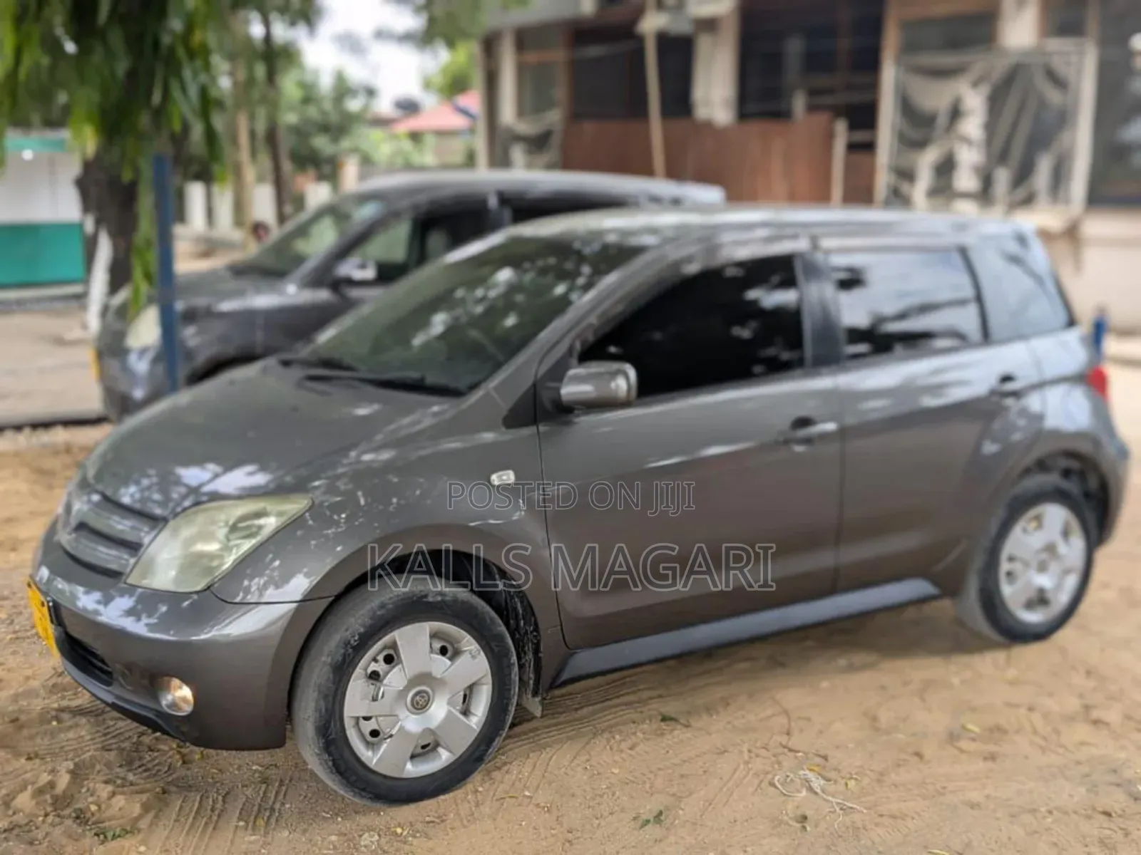 Toyota IST 2004 Gray