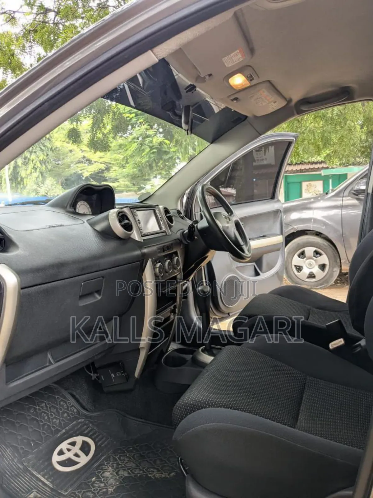 Toyota IST 2004 Gray
