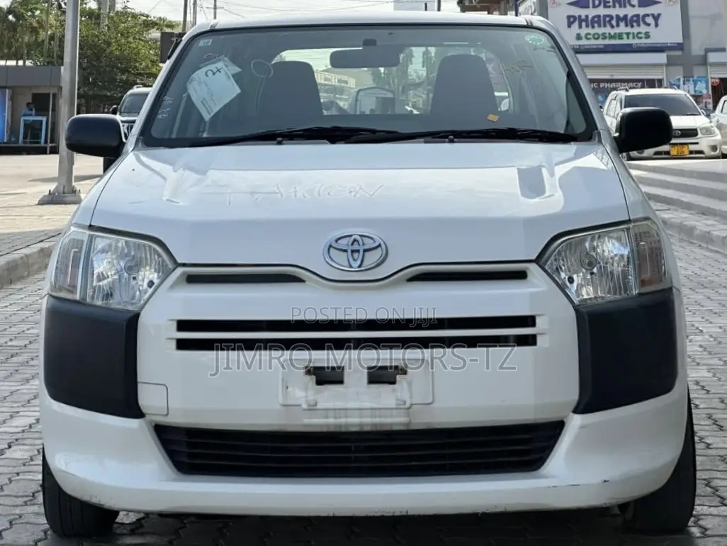 Toyota Probox 2015 White