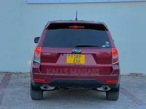 Subaru Forester 2011 Brown