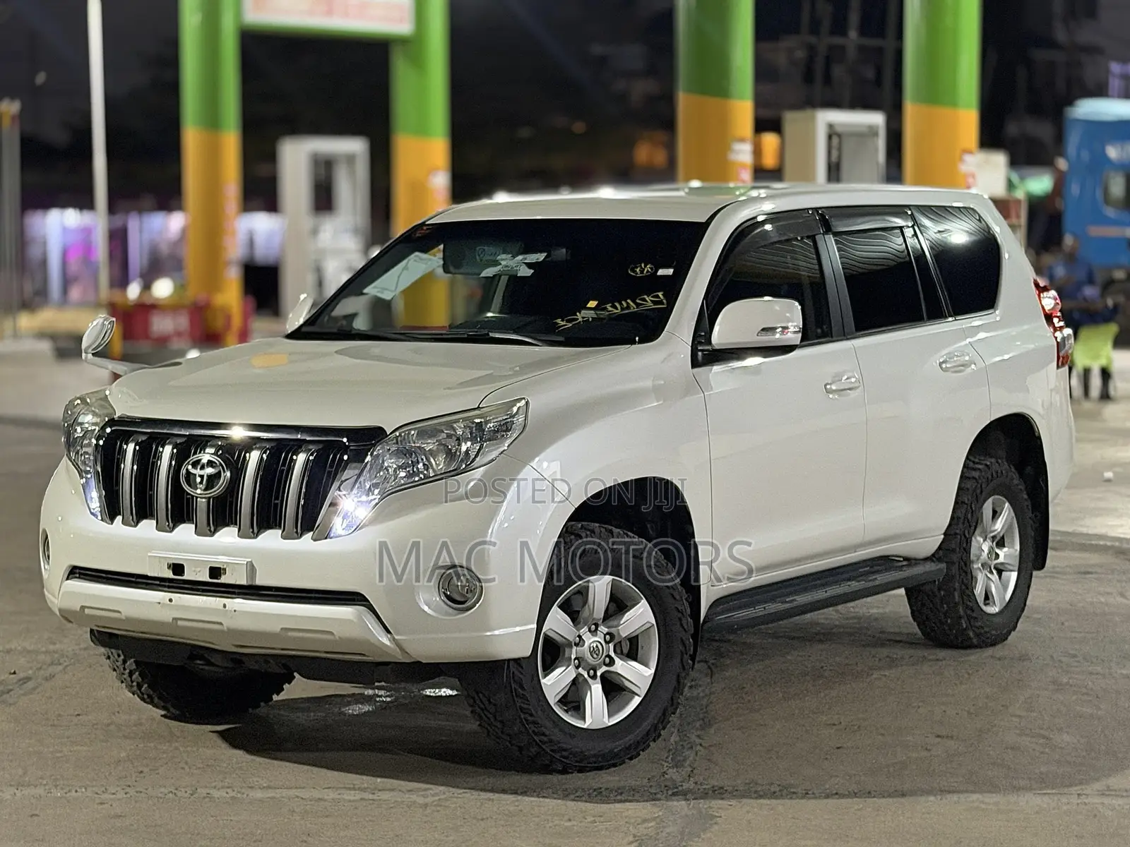 Toyota Land Cruiser Prado 2014 White