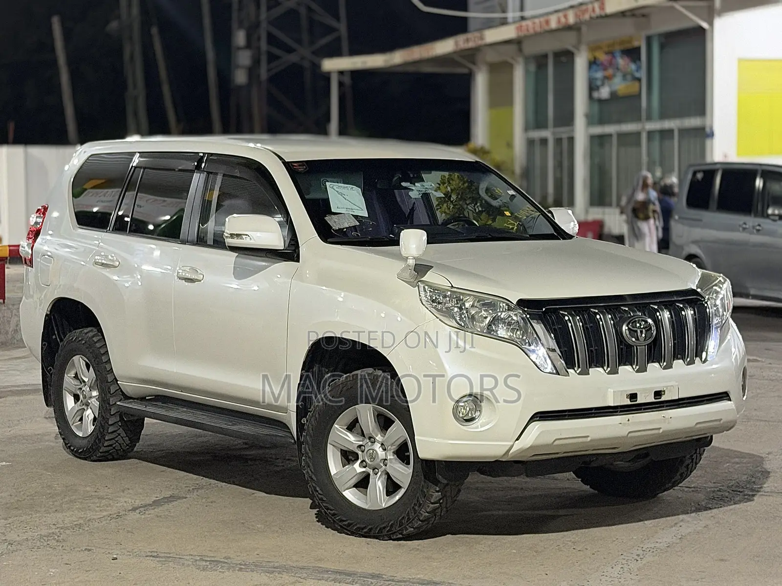 Toyota Land Cruiser Prado 2014 White