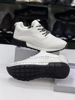 Men's Leather Shoes Very Beautiful Loewe Burberry and Boss Branded