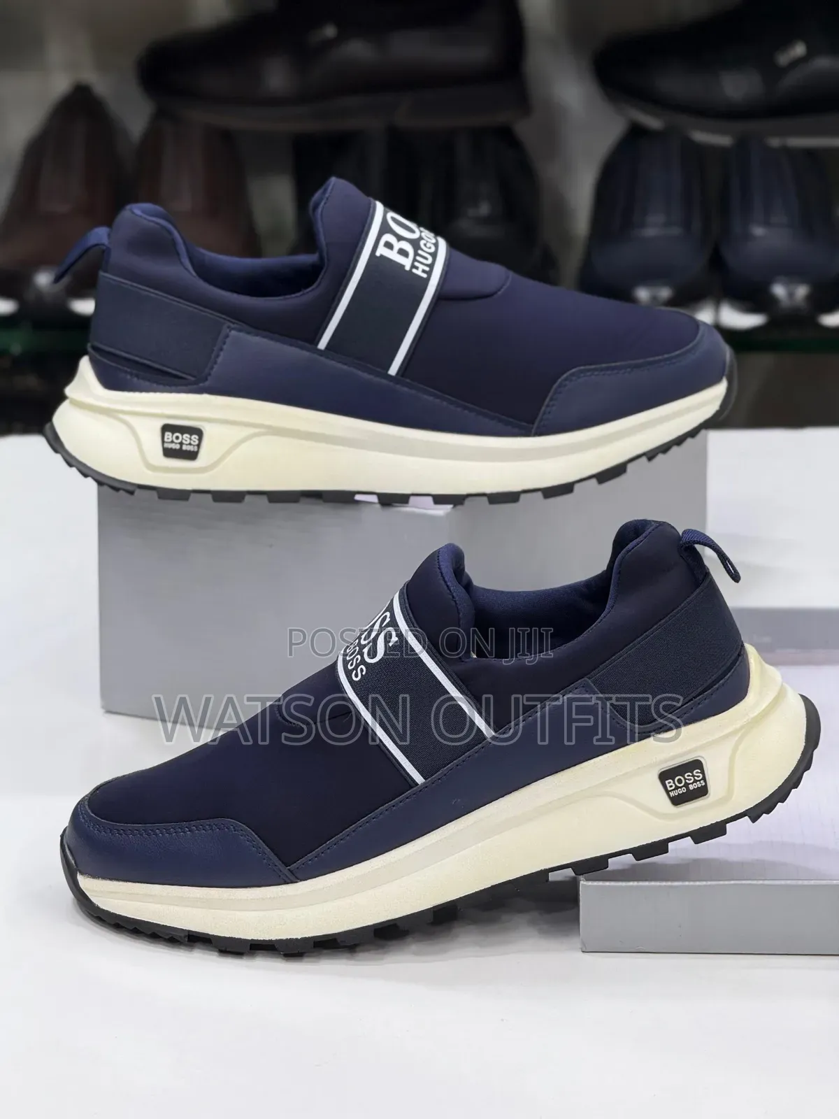 Men's Leather Shoes Very Beautiful Loewe Burberry and Boss Branded