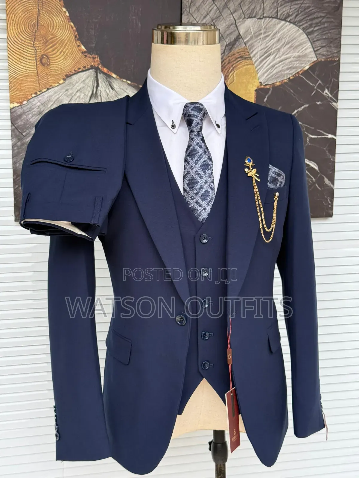 Men's New Suits St Oscar Brand Very Classical Looking