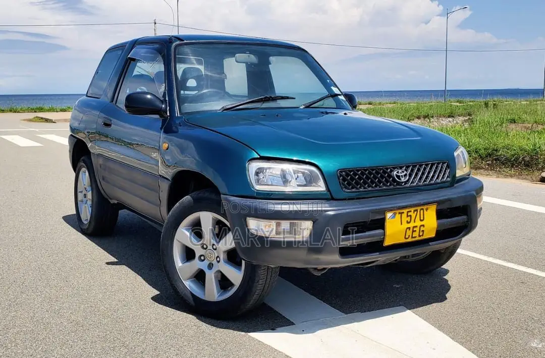 Toyota RAV4 2001 Green