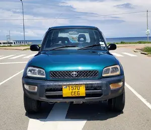 Toyota RAV4 2001 Green