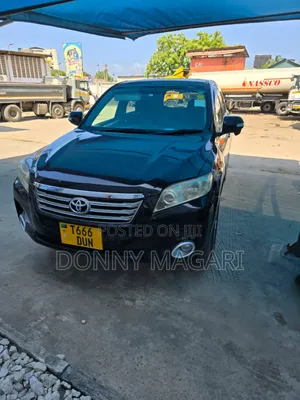 Toyota Vanguard 2010 Black
