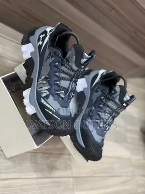 Men's Leather Shoes Under Armour Brand Classic Sneakers
