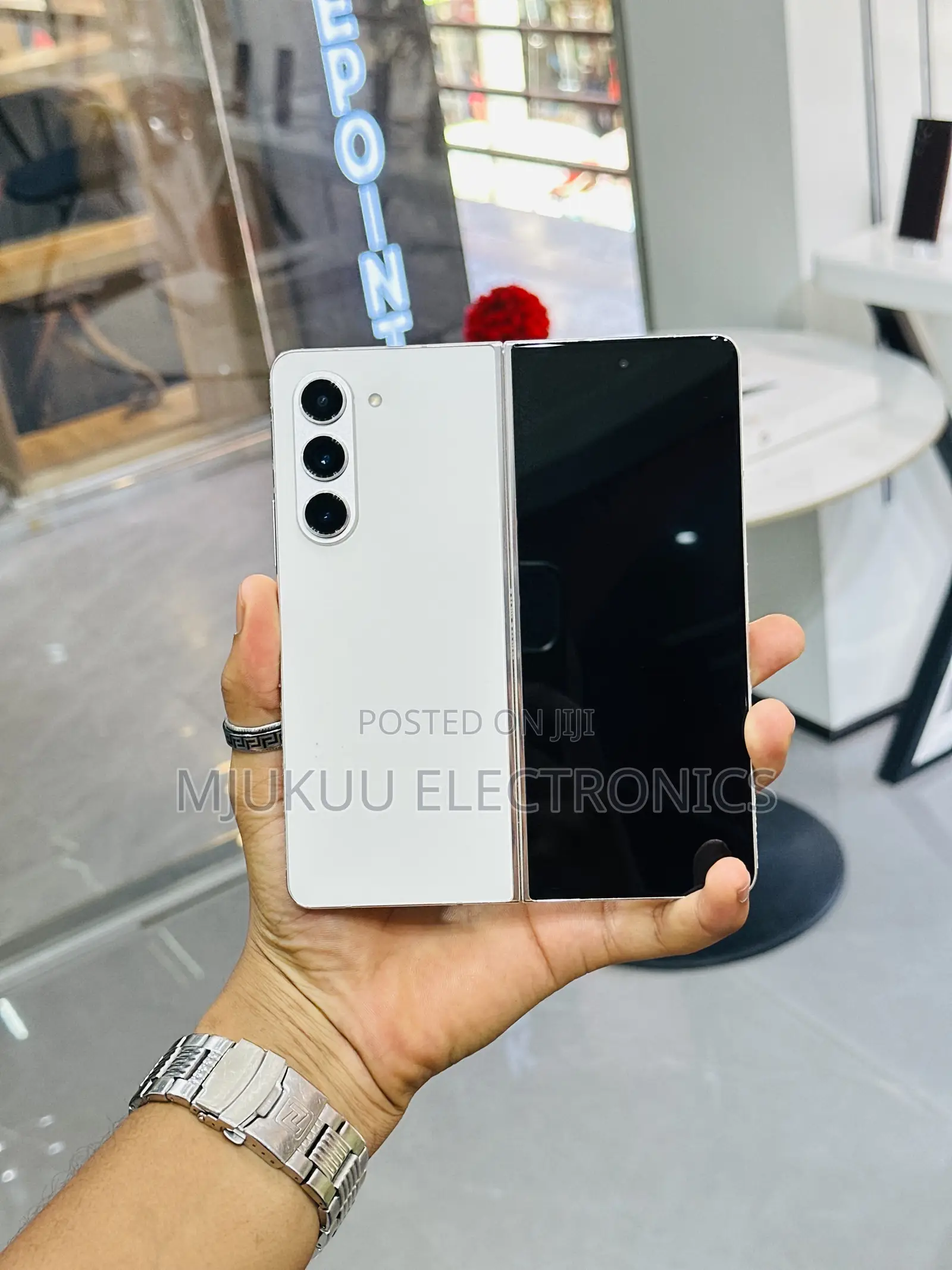 New Samsung Galaxy Z Fold 5 256 GB White