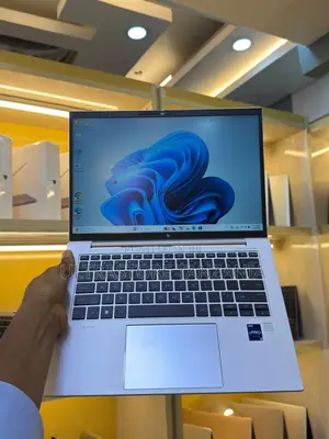 New Laptop HP EliteBook 840 G9 16GB Intel Core I5 SSD 512GB