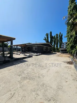 Plot/Old House for Sale in Mikochen A