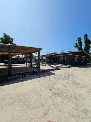 Plot/Old House for Sale in Mikochen A