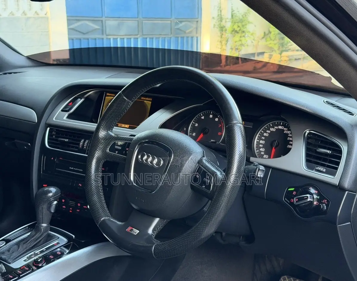 Audi A4 2011 Black