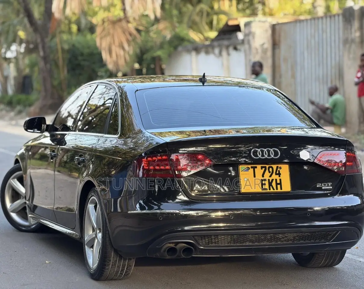 Audi A4 2011 Black