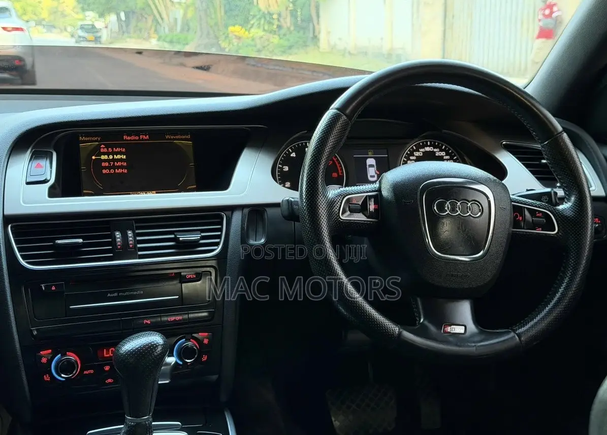 Audi A4 2011 Black