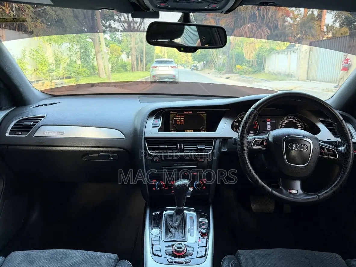 Audi A4 2011 Black