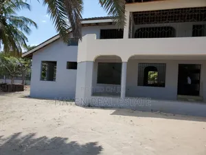 5bdrm House in Kunduchi for sale
