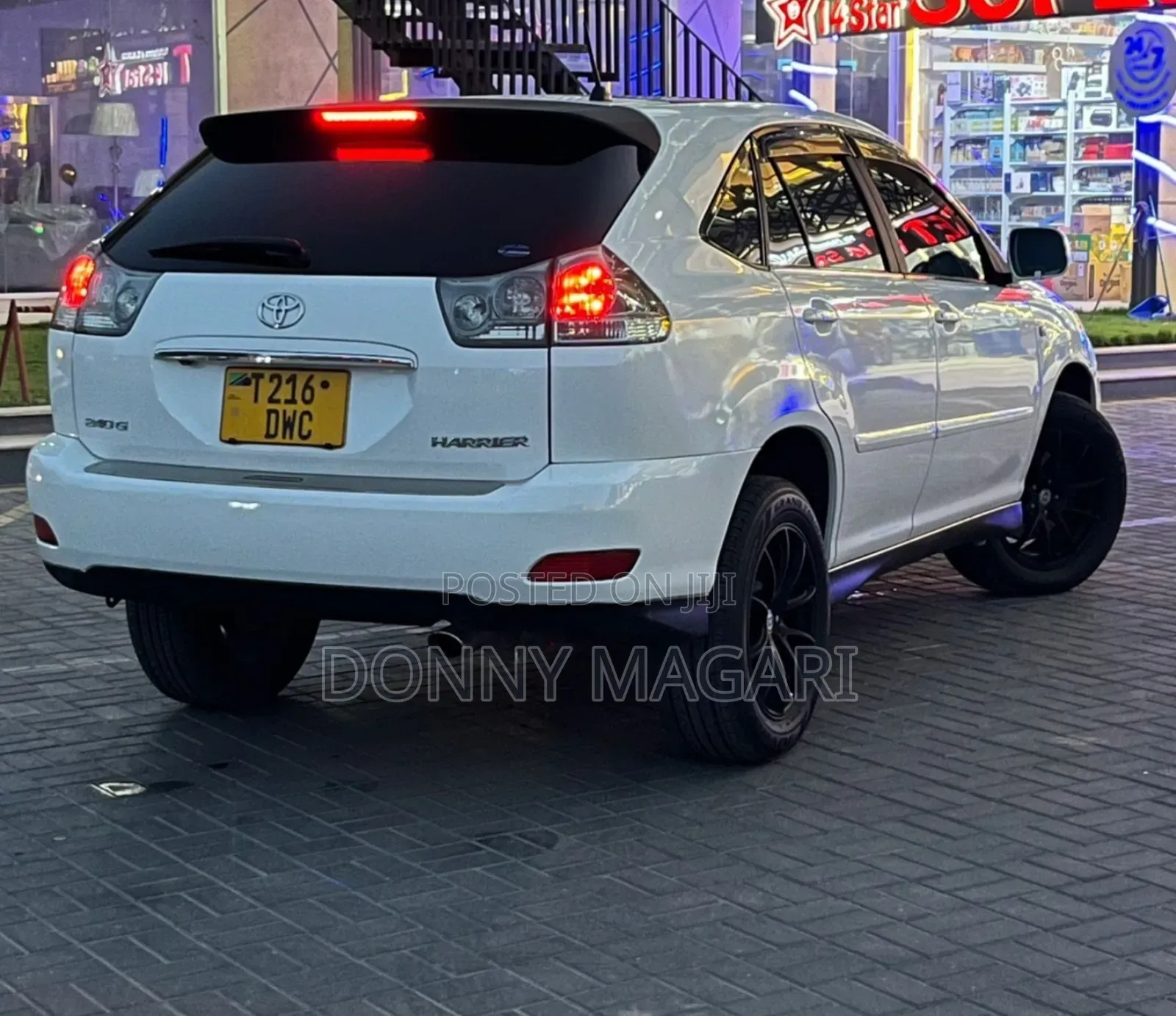 Toyota Harrier 2003 White