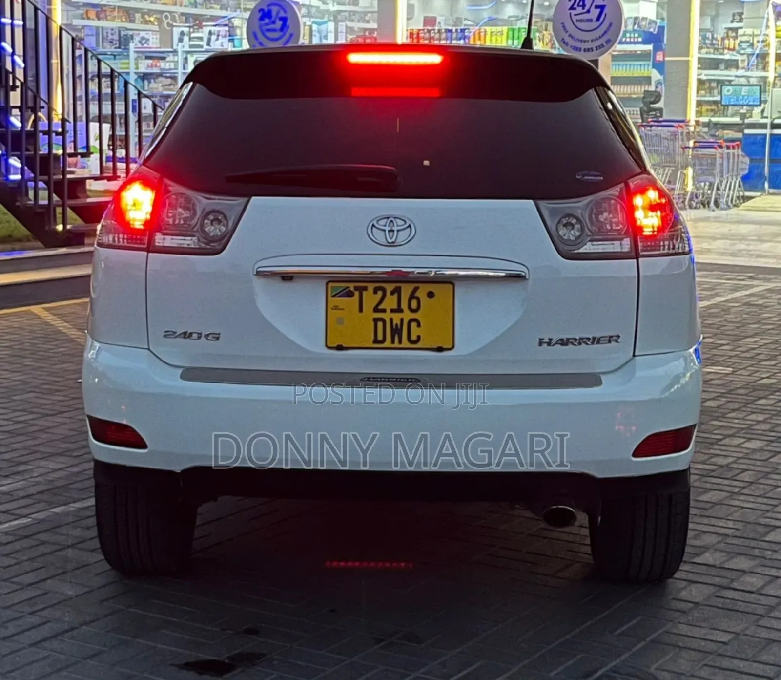 Toyota Harrier 2003 White