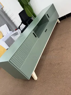 Classic Showcase