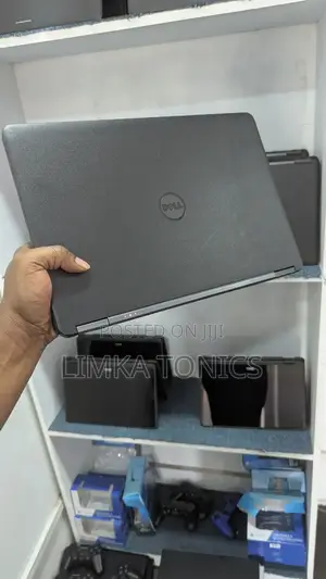 New Laptop Dell Latitude E7450 8GB Intel Core I5 HDD 500GB