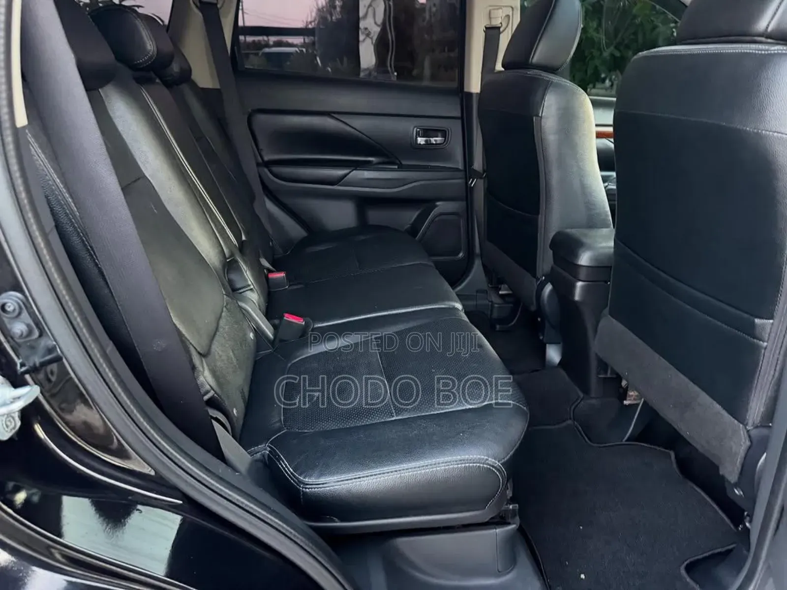 Mitsubishi Outlander 2015 Black