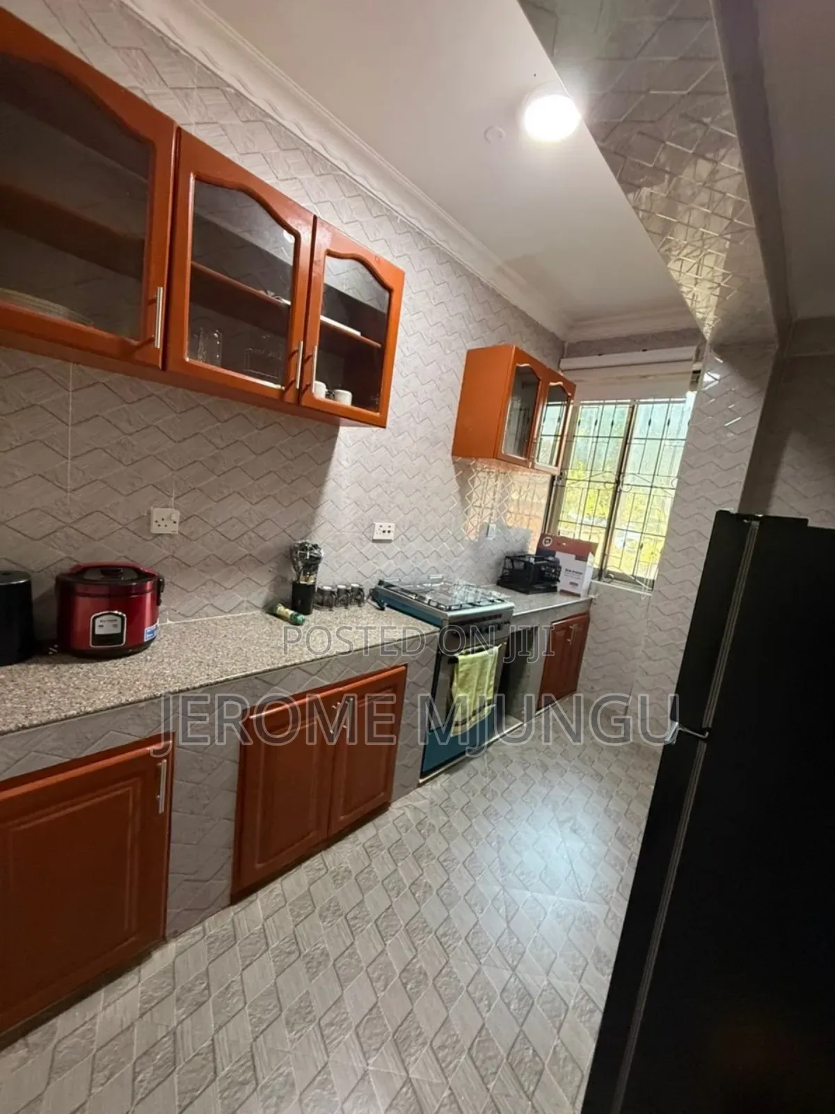 Furnished 3bdrm Apartment in Ada Estate for rent