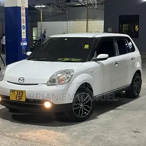 Mazda Verisa 2008 White