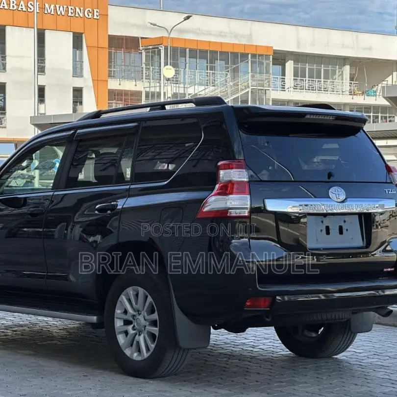 Toyota Land Cruiser Prado 2015 Black