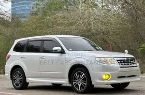 Subaru Forester 2011 Silver