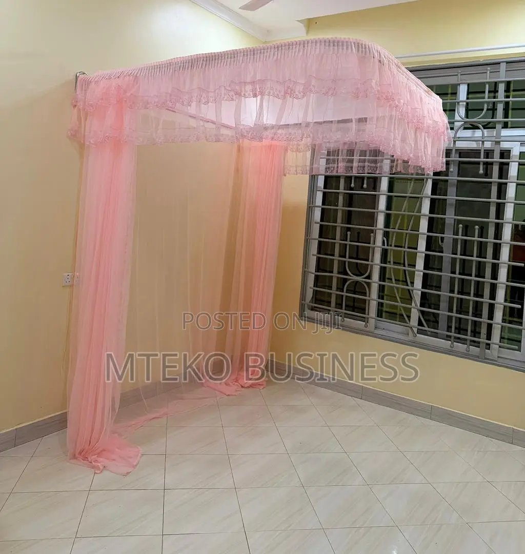 Mounted Mosquito Nets