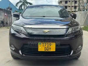Toyota Harrier 2015 Maroon