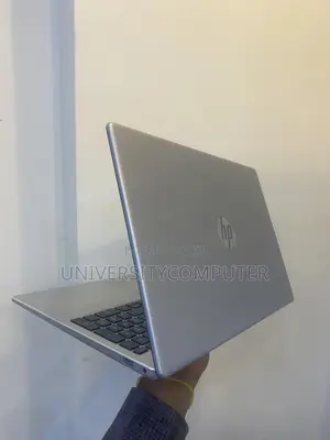 Laptop HP 250 G10 16GB Intel Core I3 SSD 512GB