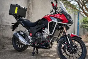 Honda CB 2023 Red