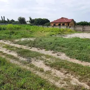 Ploooot for Sale