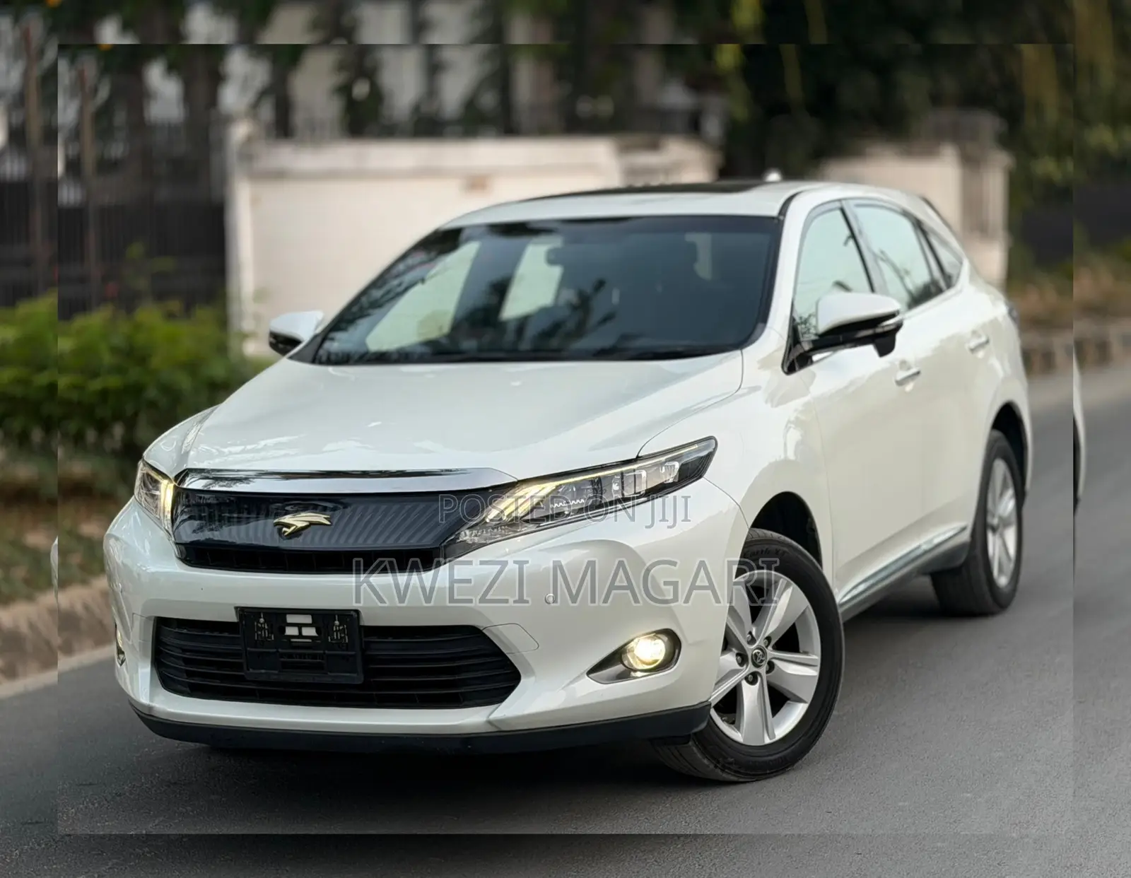 Toyota Harrier 2014 White