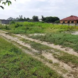 Ploooot for Sale
