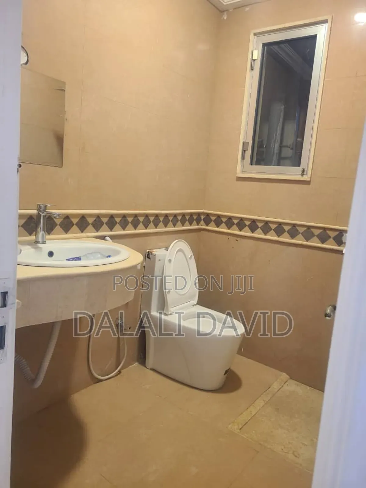 3bdrm Apartment in Oysterbay for rent