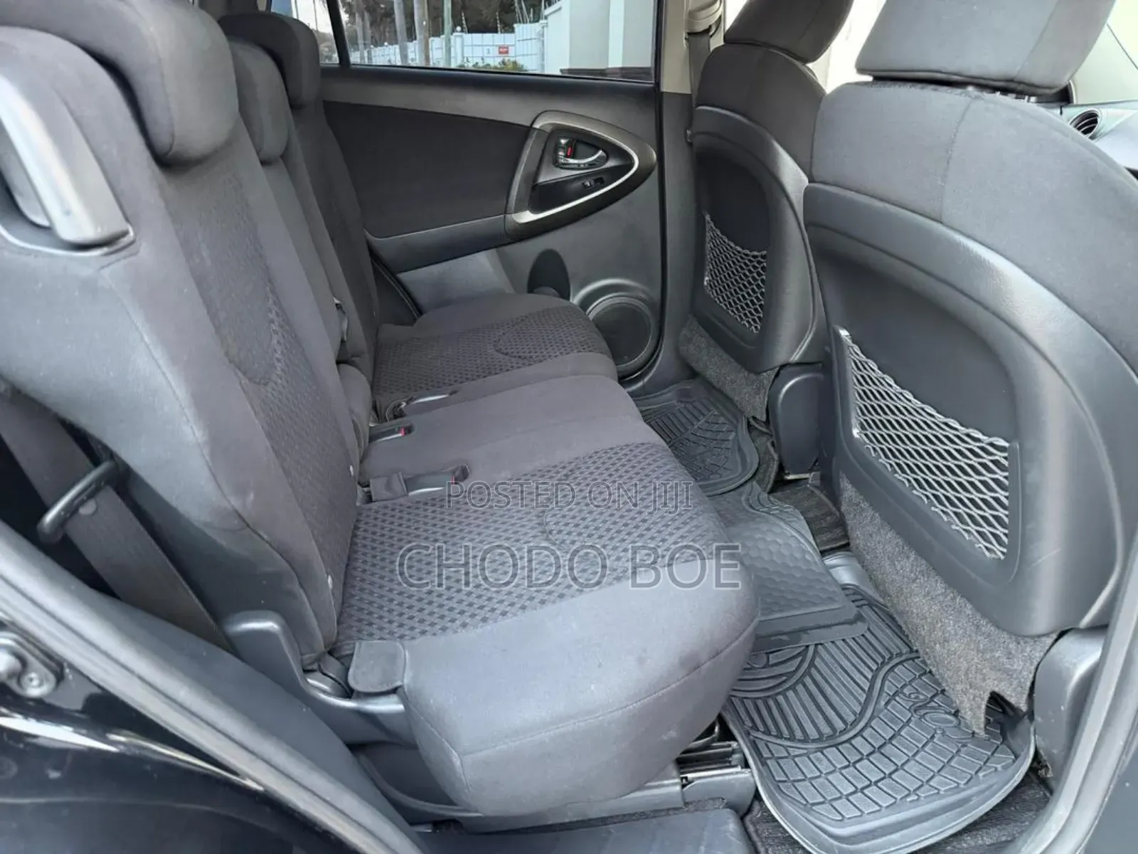 Toyota Vanguard 2011 Black