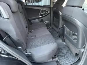 Toyota Vanguard 2011 Black