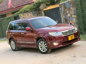 Subaru Forester 2.0D X 2009 Red
