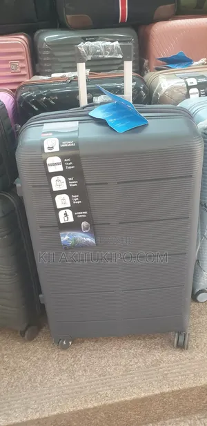 Unbreakable Traveling Bag 3pcs Set